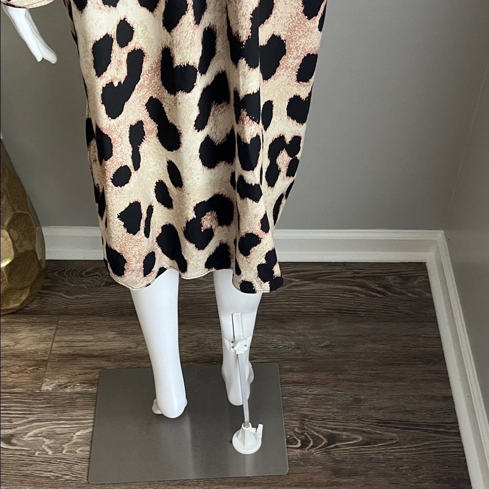 H&M Leopard Print Long Shirt Dress Size L - Picture 10 of 11
